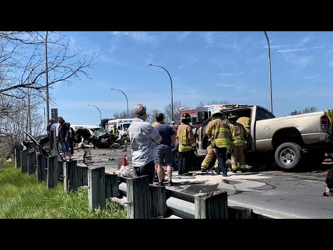 Police on scene of a fatal collision ( WARNING THIS VIDEO SHOWS FOOTAGE OF A FATAL COLLISION)