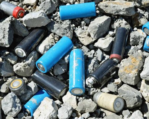 Crushing Concerns: The Environmental Toll of Lithium-Ion Battery Disposal in Los Angeles